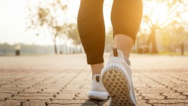 Đi bộ 7000 bước mỗi ngày làm giảm hơn 2/3 nguy cơ tử vong